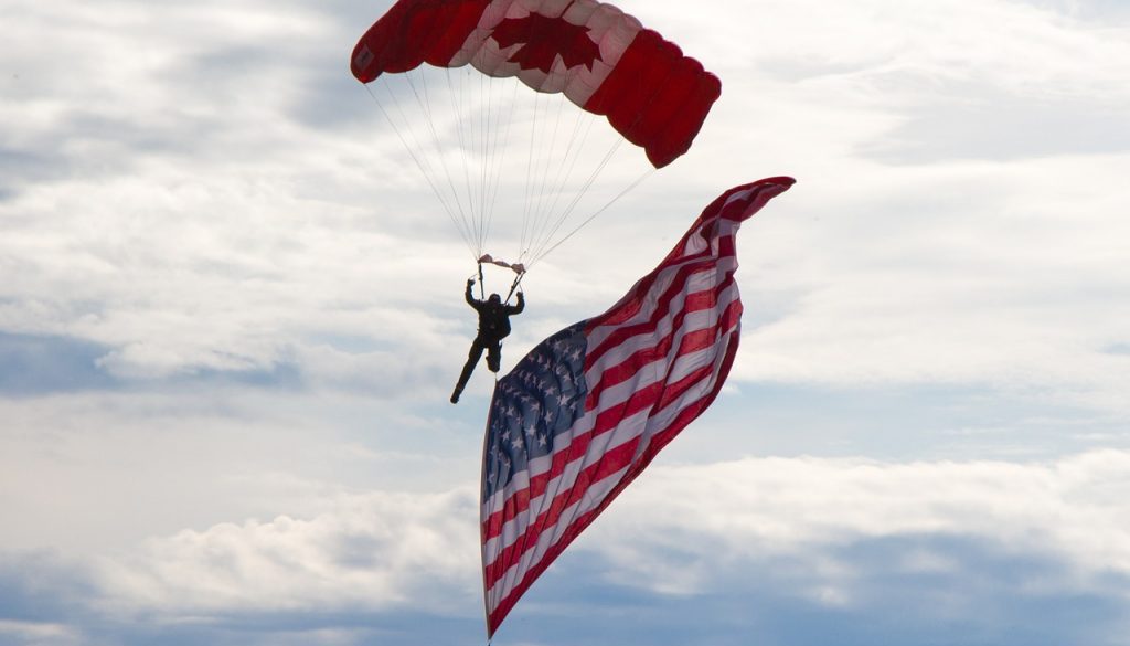 skydiver-1531968_1280